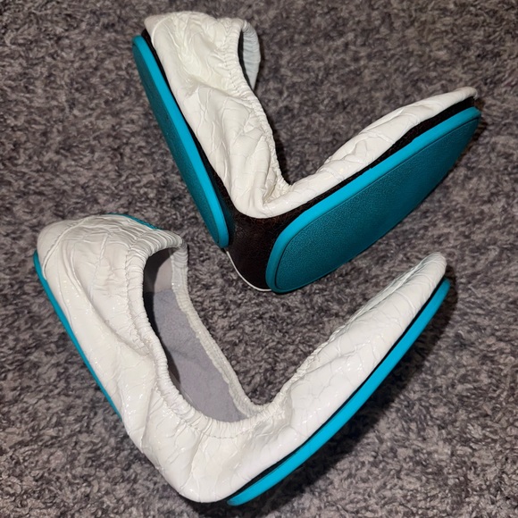 Tieks - Picture 3 of 8